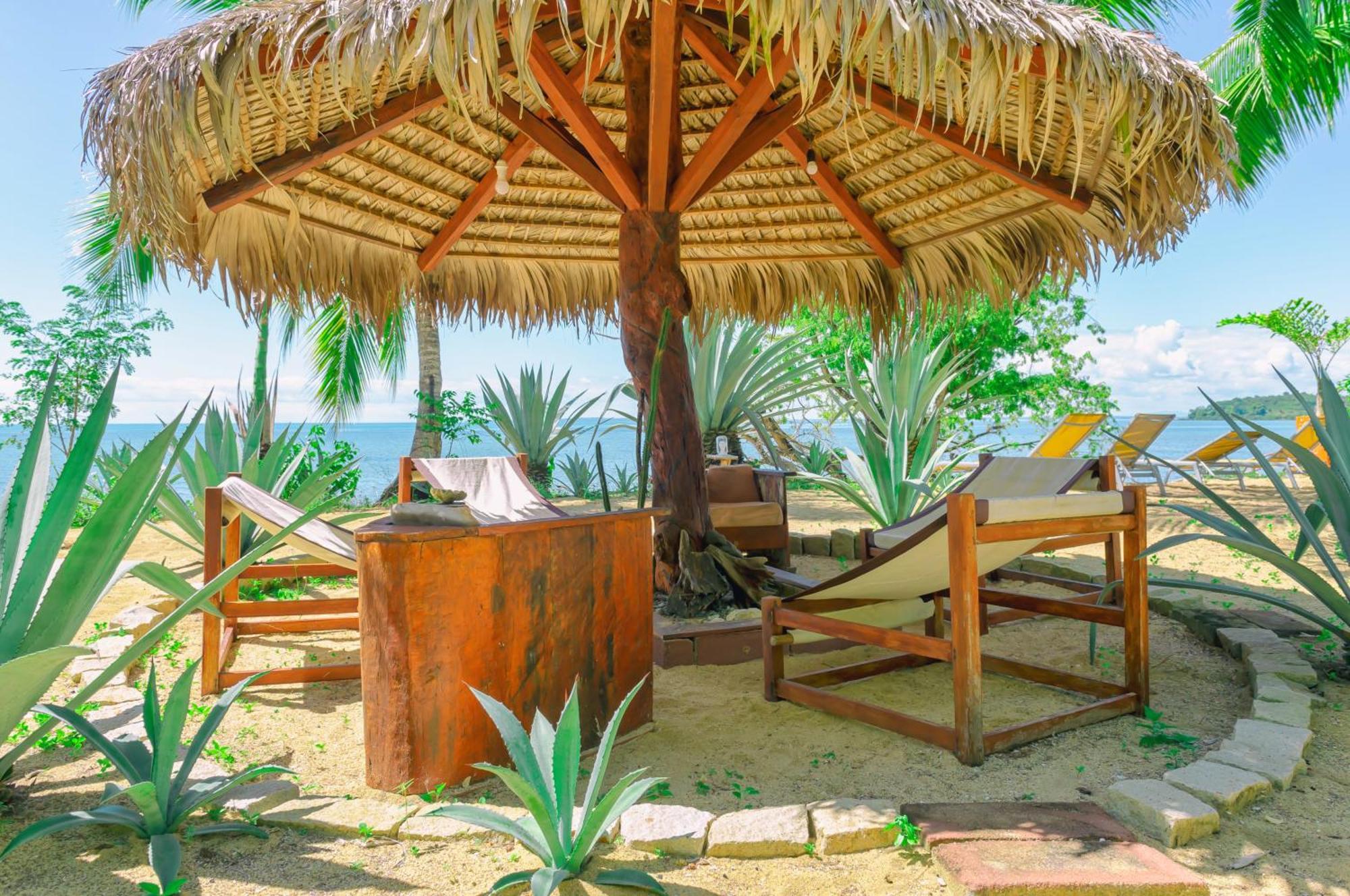 Hotel Coin Sauvage à Ambatozavavy Extérieur photo