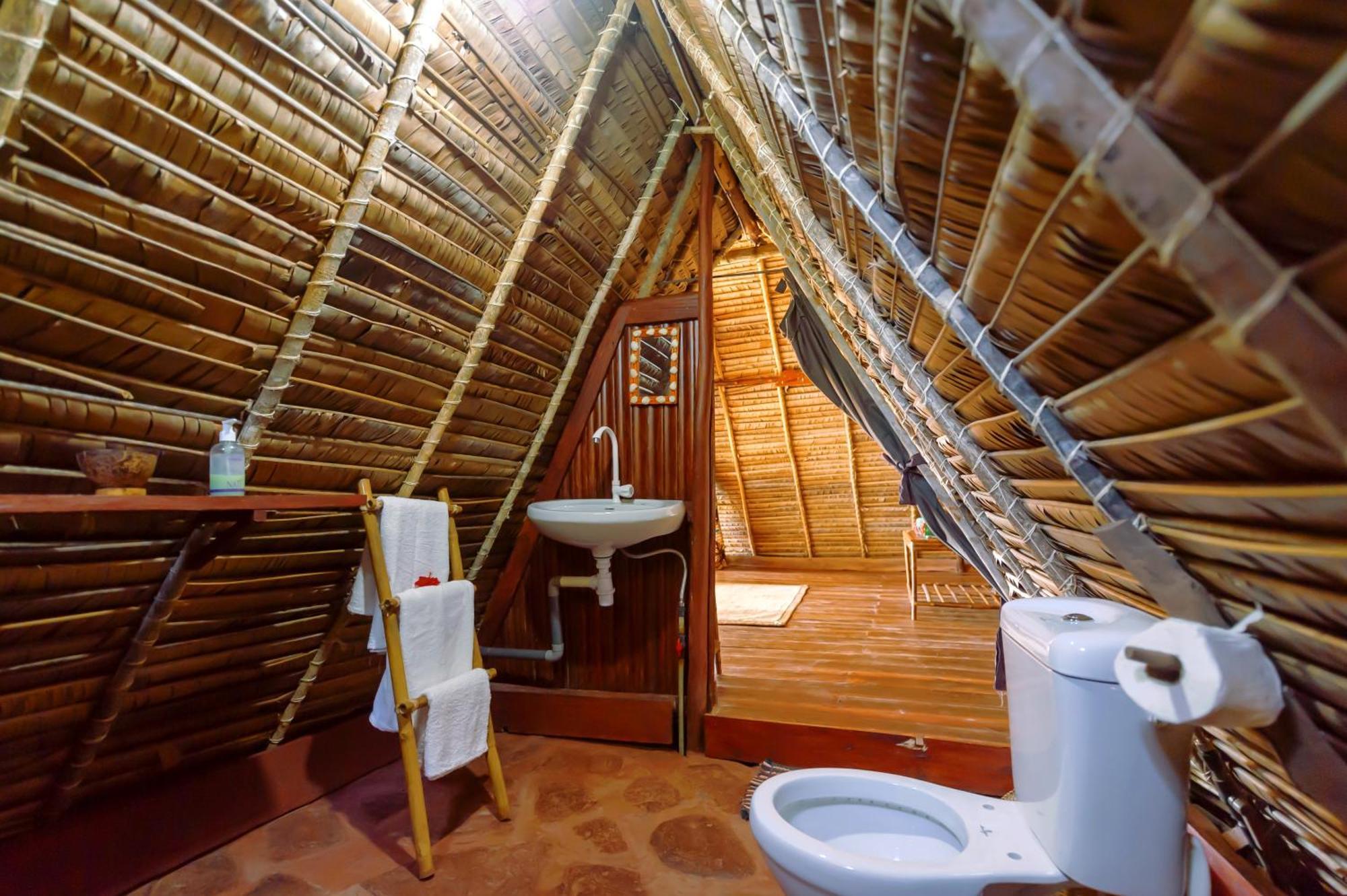 Hotel Coin Sauvage à Ambatozavavy Extérieur photo